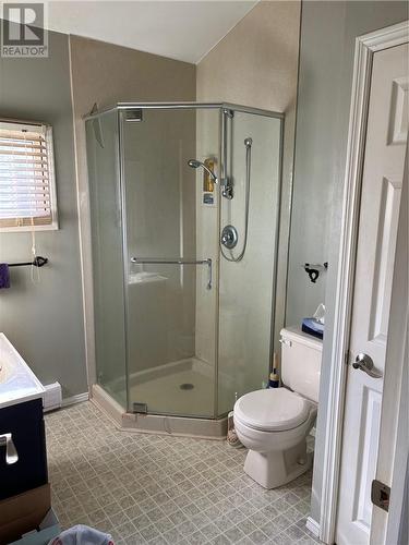 48 Wala Street, Greater Sudbury, ON - Indoor Photo Showing Bathroom