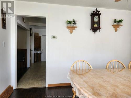 23655 Industrial Road, Thamesville, ON - Indoor Photo Showing Dining Room