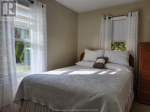 23655 Industrial Road, Thamesville, ON - Indoor Photo Showing Bedroom