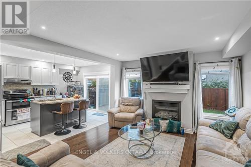 422 Country Glen Way, Ottawa, ON - Indoor Photo Showing Living Room With Fireplace