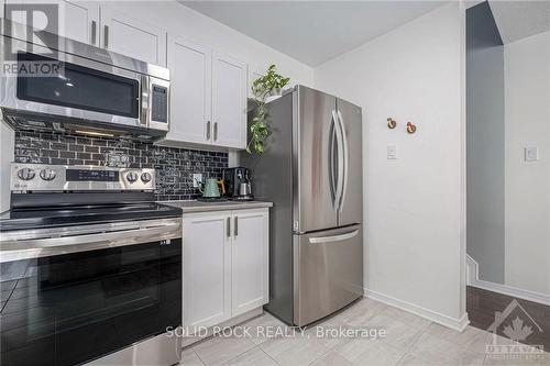 804 Element, Ottawa, ON - Indoor Photo Showing Kitchen