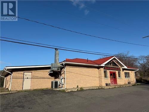 1203 Main, Whitefish Falls, ON 