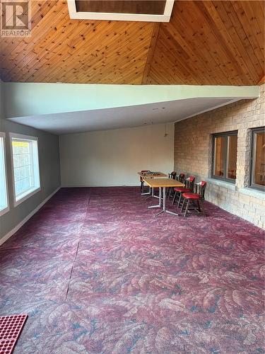 1203 Main, Whitefish Falls, ON 