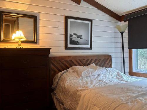 Chambre Ã Â coucher - 361 Av. De L'Église, Saint-Sauveur, QC - Indoor Photo Showing Bedroom