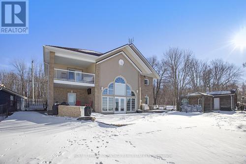 Upper balcony, Hot tub and large patio - 36 R1 Road, Rideau Lakes, ON - Outdoor