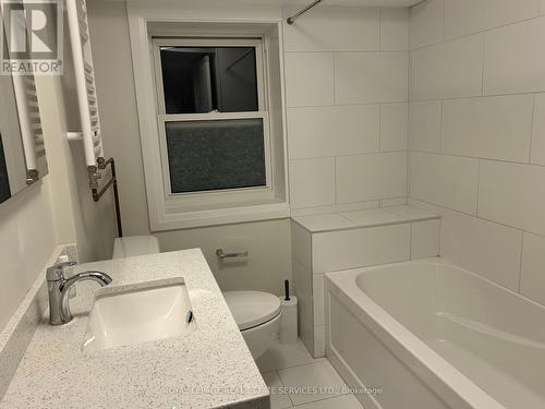 3 - 727 Avenue Road, Toronto, ON - Indoor Photo Showing Bathroom