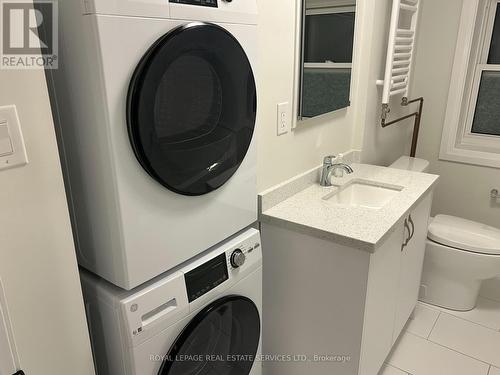 3 - 727 Avenue Road, Toronto, ON - Indoor Photo Showing Laundry Room