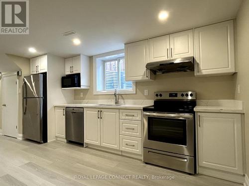 Lower - 700 Stonepath Circle, Pickering, ON - Indoor Photo Showing Kitchen With Stainless Steel Kitchen