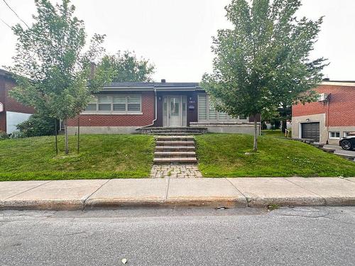 Frontage - 7911 Ch. Wavell, Côte-Saint-Luc, QC - Outdoor