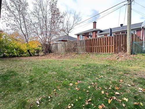 Backyard - 7911 Ch. Wavell, Côte-Saint-Luc, QC - Outdoor