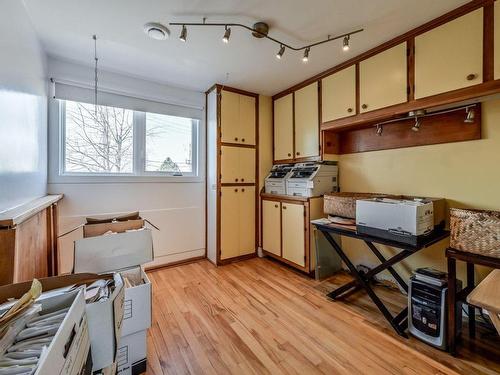 Dwelling - 1399  - 1403 Rue Montarville, Saint-Bruno-De-Montarville, QC - Indoor Photo Showing Kitchen