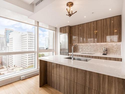 Cuisine - 1609-1188 Av. Union, Montréal (Ville-Marie), QC - Indoor Photo Showing Kitchen With Double Sink