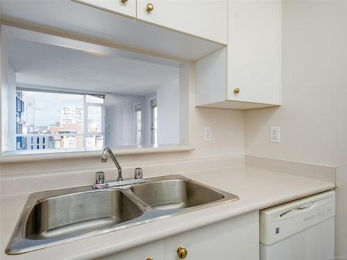 807-835 View St, Victoria, BC - Indoor Photo Showing Kitchen With Double Sink