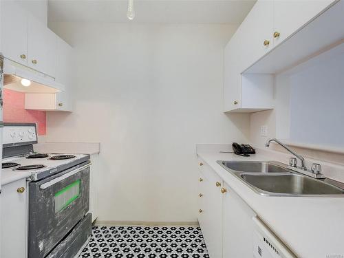 807-835 View St, Victoria, BC - Indoor Photo Showing Kitchen With Double Sink