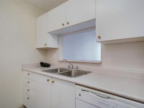 807-835 View St, Victoria, BC - Indoor Photo Showing Kitchen With Double Sink