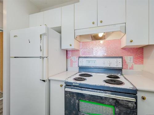 807-835 View St, Victoria, BC - Indoor Photo Showing Kitchen