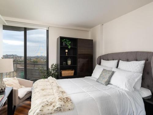 1507-620 Toronto St, Victoria, BC - Indoor Photo Showing Bedroom