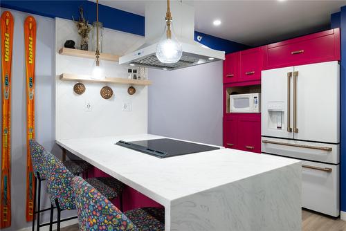 202-148 Silver Lode Lane, Vernon, BC - Indoor Photo Showing Kitchen