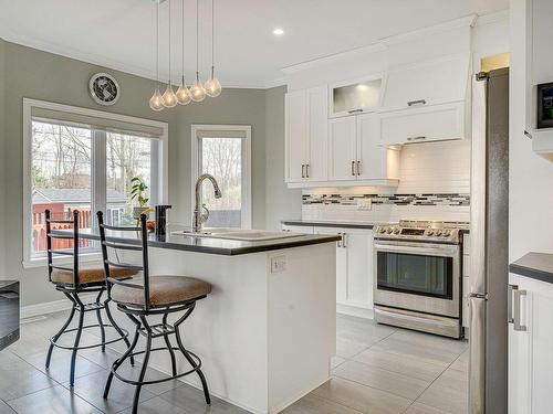 Kitchen - 2099 Rue De L'Estran, Saint-Jérôme, QC - Indoor Photo Showing Kitchen With Upgraded Kitchen