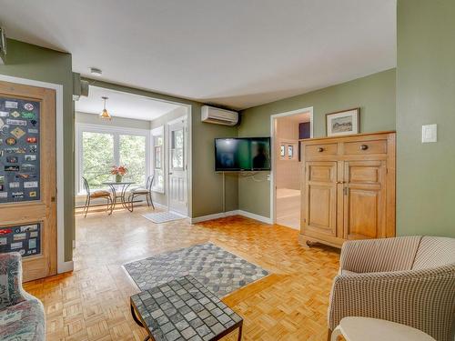 Den - 11 Rue Marcotte, Deschambault-Grondines, QC - Indoor Photo Showing Living Room