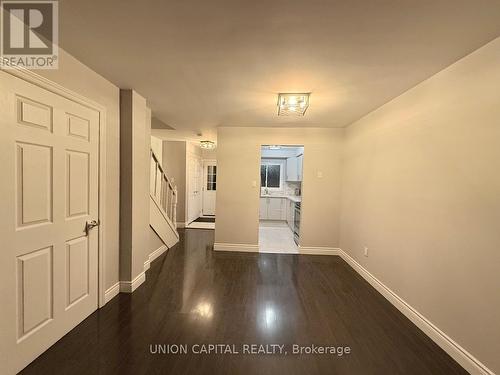 119 - 2779 Gananoque Drive, Mississauga, ON - Indoor Photo Showing Other Room