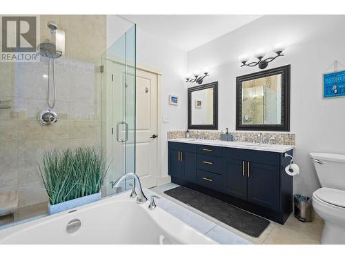 13192 Cliffstone Court, Lake Country, BC - Indoor Photo Showing Bathroom