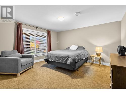 13192 Cliffstone Court, Lake Country, BC - Indoor Photo Showing Bedroom