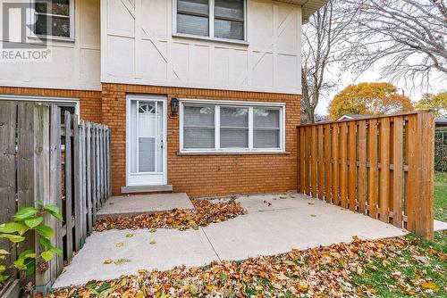 1295 Fennell Avenue E, Hamilton, ON - Outdoor With Exterior