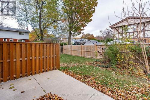 1295 Fennell Avenue E, Hamilton, ON - Outdoor