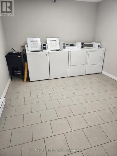 41-43 Albert Street, Hamilton, ON - Indoor Photo Showing Laundry Room