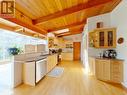 5584 Park Ave, Powell River, BC  - Indoor Photo Showing Kitchen 