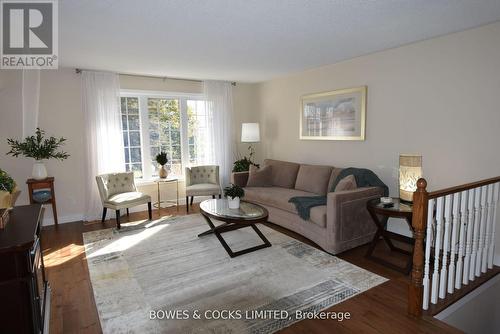 748 English Settlement Road, Quinte West, ON - Indoor Photo Showing Living Room