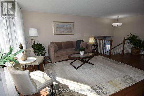 748 English Settlement Road, Quinte West, ON - Indoor Photo Showing Living Room