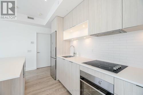 2304 - 20 Tubman Avenue, Toronto, ON - Indoor Photo Showing Kitchen With Upgraded Kitchen