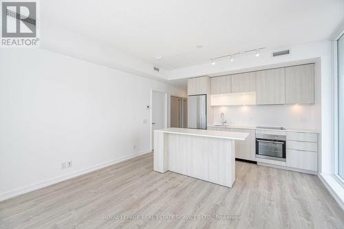 2304 - 20 Tubman Avenue, Toronto, ON - Indoor Photo Showing Kitchen