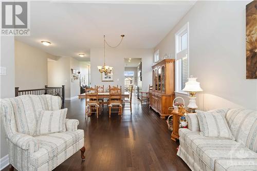 2660 Chamberland North Street, Rockland, ON - Indoor Photo Showing Living Room