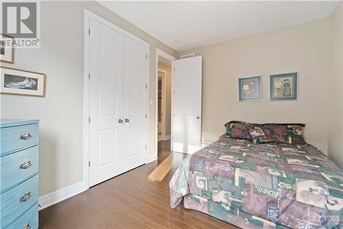 2660 Chamberland North Street, Rockland, ON - Indoor Photo Showing Bedroom