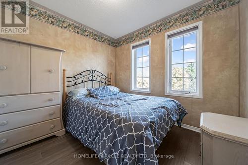 5160 Boardwalk Drive, Mississauga, ON - Indoor Photo Showing Bedroom