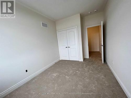 507 Dundas Street E, Oakville, ON - Indoor Photo Showing Other Room