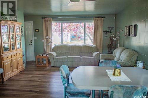 629 Crawford Avenue E, Melfort, SK - Indoor Photo Showing Living Room