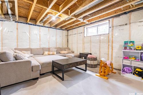 370 Chelsom Manor, Saskatoon, SK - Indoor Photo Showing Basement