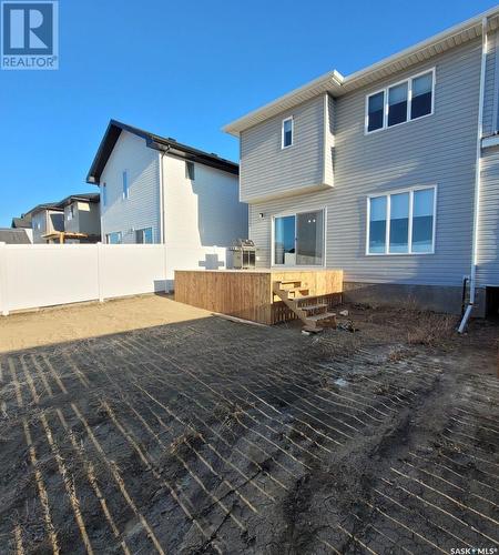 370 Chelsom Manor, Saskatoon, SK - Outdoor