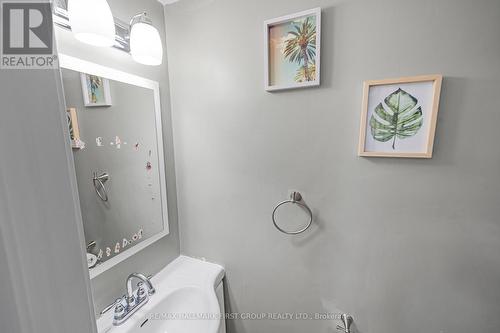 16 Brisco Street, Brampton, ON - Indoor Photo Showing Bathroom