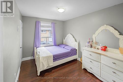 16 Brisco Street, Brampton, ON - Indoor Photo Showing Bedroom