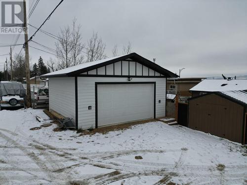 1608 95 Avenue, Dawson Creek, BC - Outdoor With Exterior