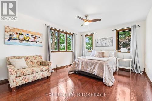 1403A Everett Lane, South Frontenac, ON - Indoor Photo Showing Bedroom