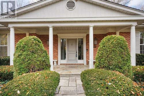 143 Wychwood Place, London, ON - Outdoor With Deck Patio Veranda With Facade