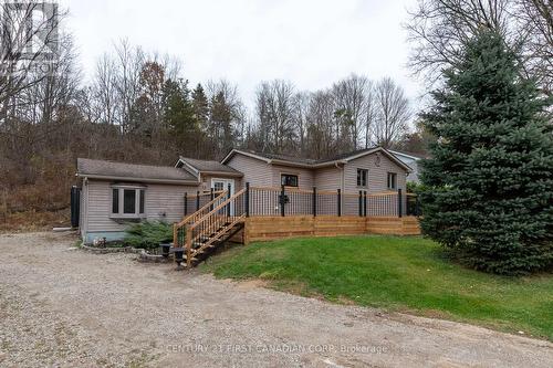 12 Davis Street, Central Elgin (Lynhurst), ON - Outdoor