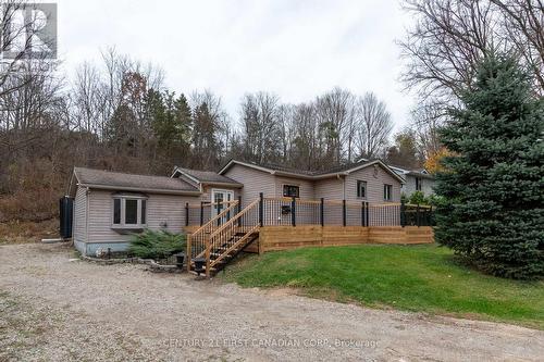 12 Davis Street, Central Elgin (Lynhurst), ON - Outdoor