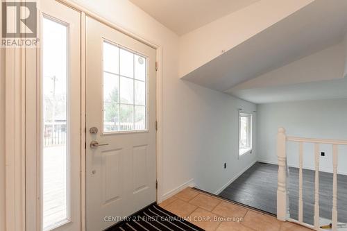 12 Davis Street, Central Elgin (Lynhurst), ON - Indoor Photo Showing Other Room